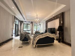 圣莫丽斯 龙华梅林关272平5房总价2500万深圳龙华区梅林关二手房图片