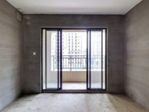 中海派 物业有保障,有门禁,全天候轮班值守 中海派 物业有保障,有门禁,全天候轮班值守赣州章贡区章江新区二手房图片