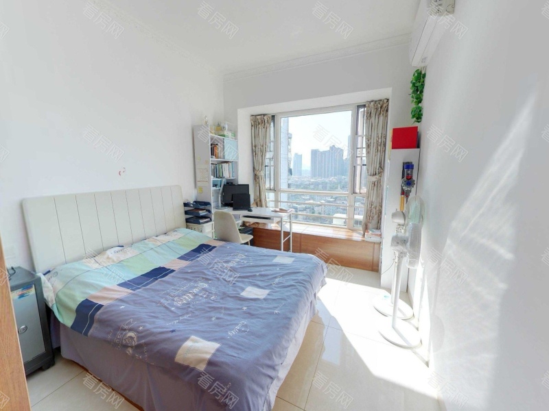 湖滨阁 罗湖南向3房2厅精装修房源_湖滨阁二手房图片图片4