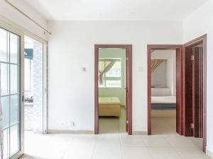 金城大厦 3室1厅 46.78㎡ 简装 金城大厦 3室1厅 46.78㎡ 简装深圳罗湖区春风路二手房图片