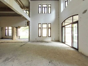 中海九号公馆一三期 286平6房2厅南向毛坯房深圳宝安区曦城二手房图片