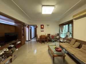 辛诚花园 2室2厅 85.88㎡ 满五年 辛诚花园 2室2厅 85.88㎡ 满五年深圳福田区福田中心二手房图片