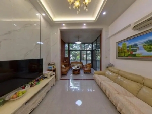 桂芳园八期 龙岗4房2厅，南北通透仅450万深圳龙岗区大芬二手房图片