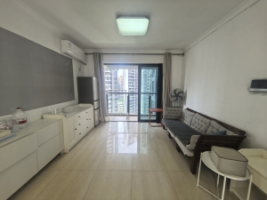 中航天逸 3室2厅 87.6㎡ 满五唯一深圳龙华区红山二手房图片